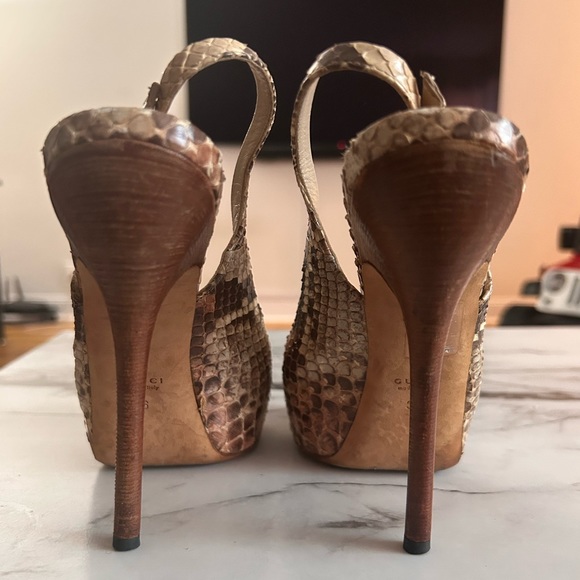 Authentic Gucci Snake Print Platform Pumps - Picture 4 of 8